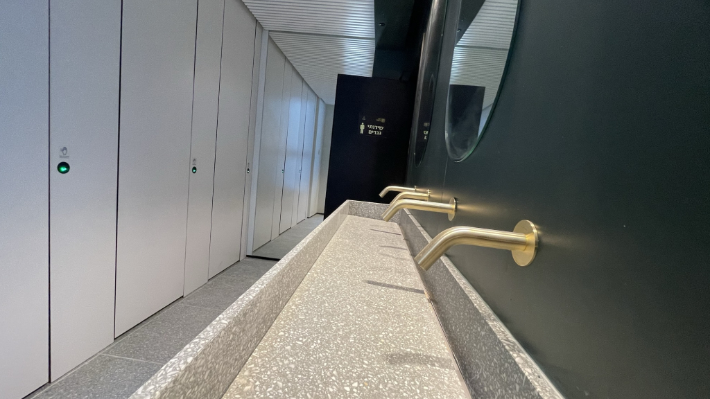 The Ultimate Guide to WC Cubicles Types, Designs, and Installation